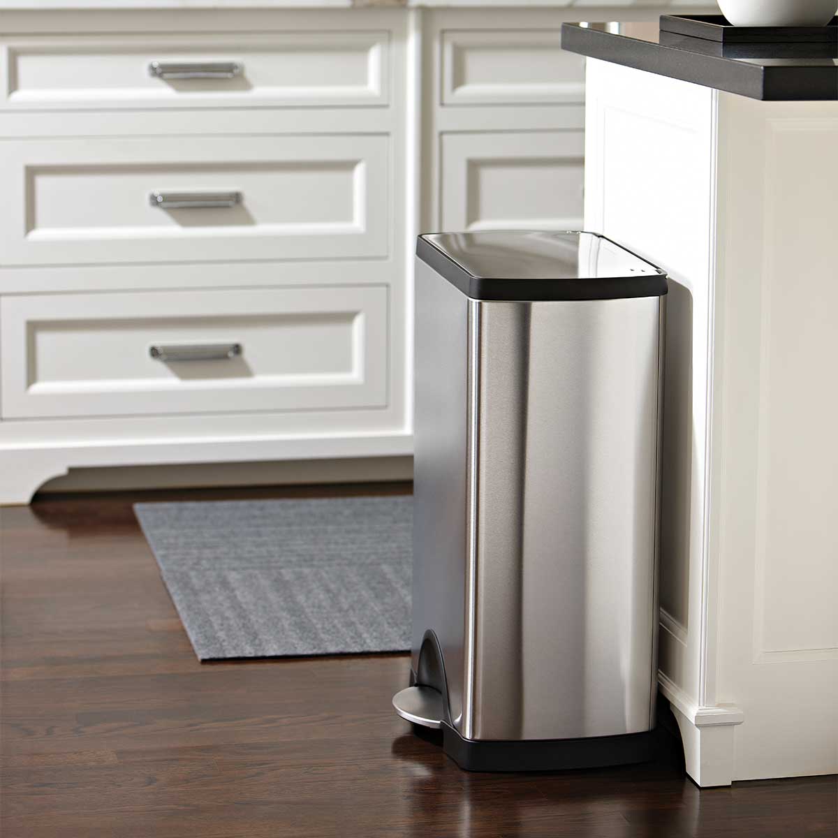 38L rectangular step can - brushed finish - lifestyle in kitchen next to island image