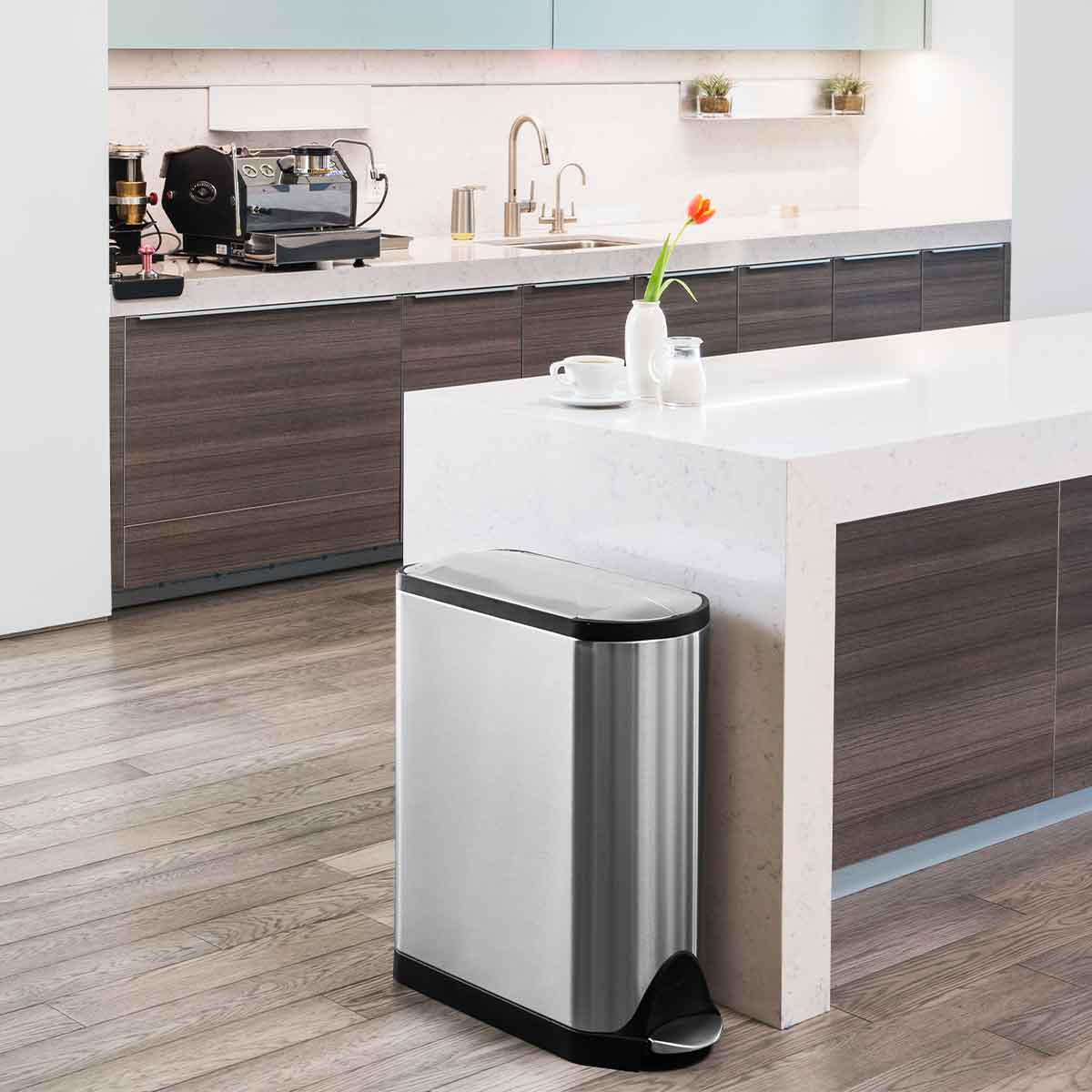 45-Liter Fingerprint-Proof Brushed Stainless shops Steel Slim Step-On Trash Can